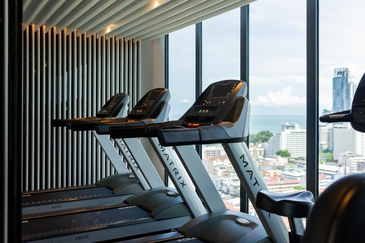 Arbour Hotel And Residence Паттая Екстер'єр фото The gym at the 39th floor
