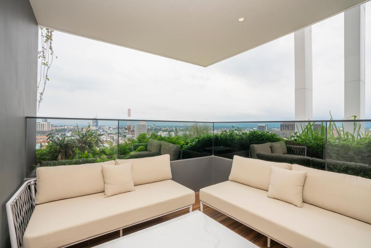 Arbour Hotel And Residence Паттая Екстер'єр фото The Sky Garden
