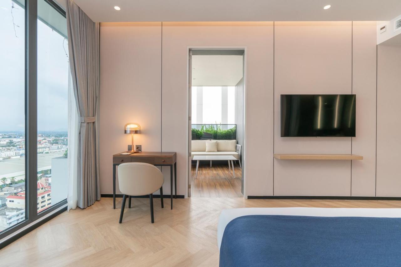 Arbour Hotel And Residence Паттая Екстер'єр фото Deluxe Suite